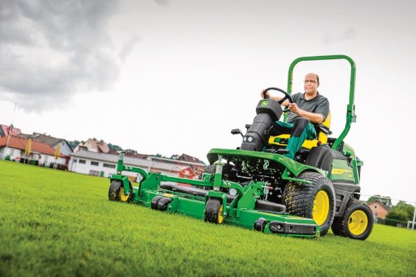 John Deere 1580 Front Mower - Image 3