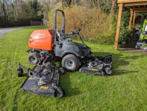 Jacobson HR700 Mower