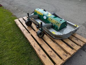 Major MJ62-190 Synergy Out-Front Mower