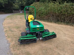John Deere 2653B